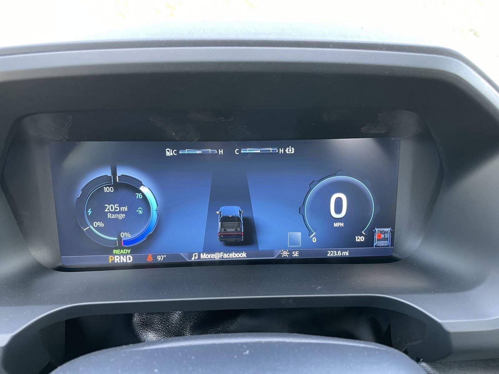 New 2025 Ford F150 Lightning Flash AWD/4WD image 17
