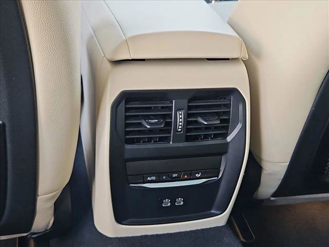 Used 2023 BMW i4 eDrive40 w/ M Sport Package RWD image 17