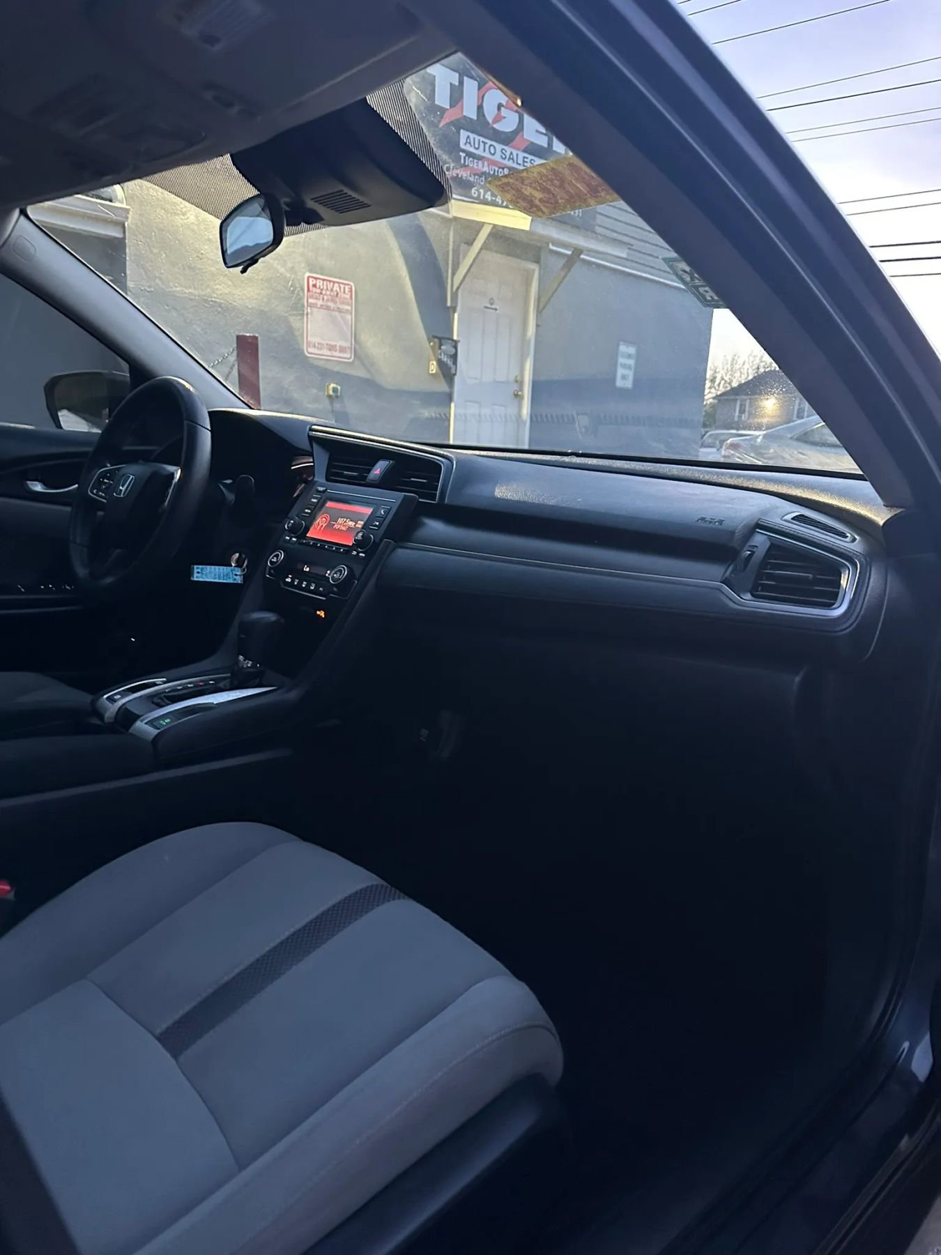 Used 2020 Honda Civic LX image 16
