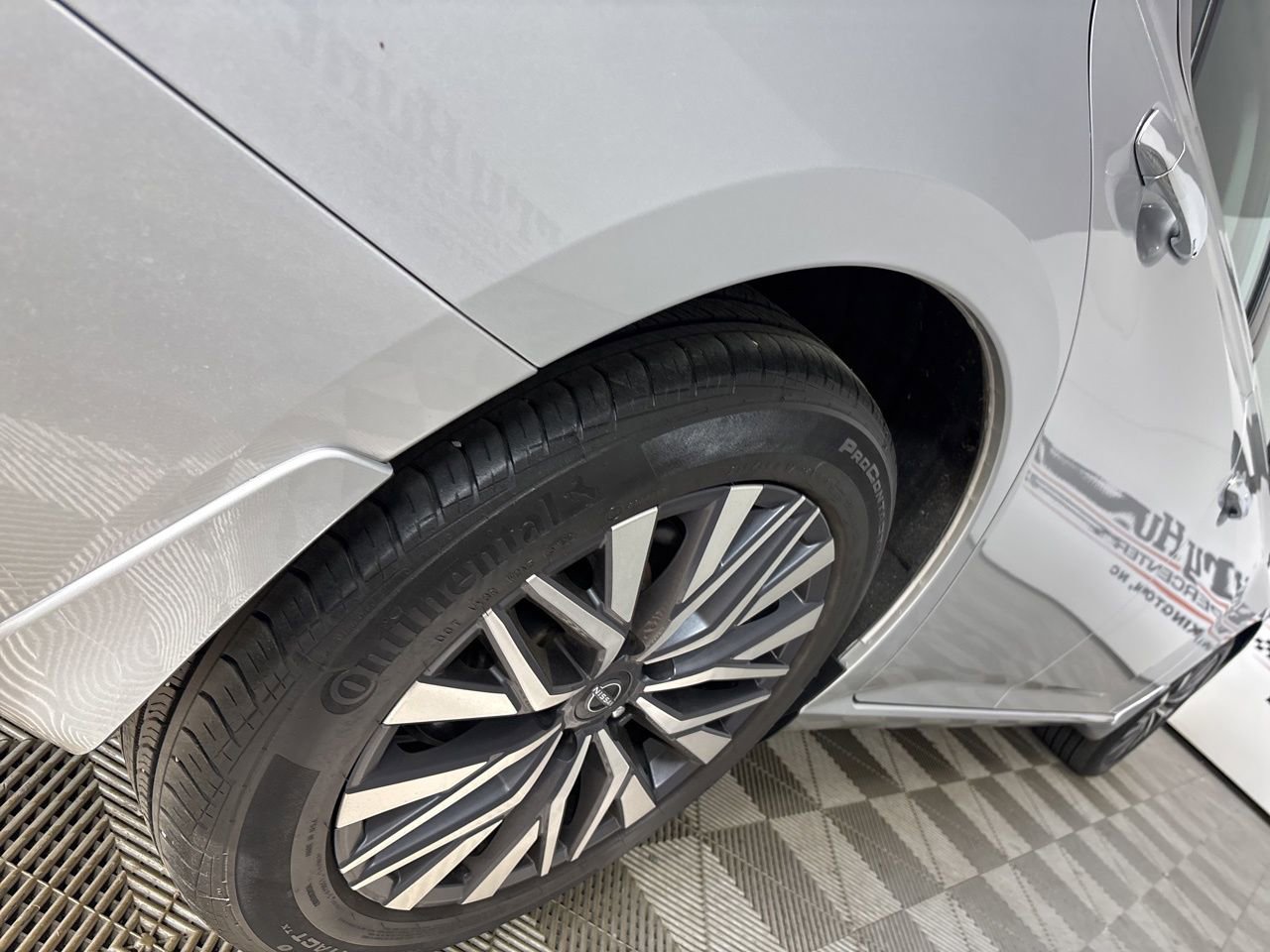 Used 2023 Nissan Altima 2.5 SV w/ SV Premium Package image 31