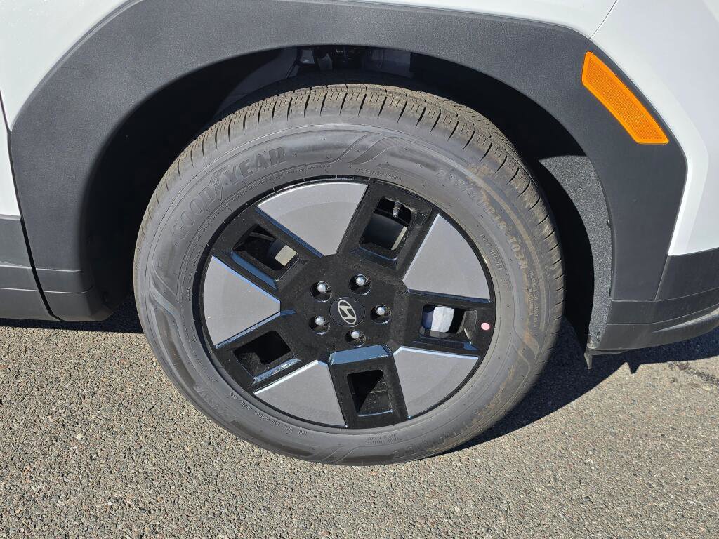 New 2026 Hyundai Santa Fe SE image 23