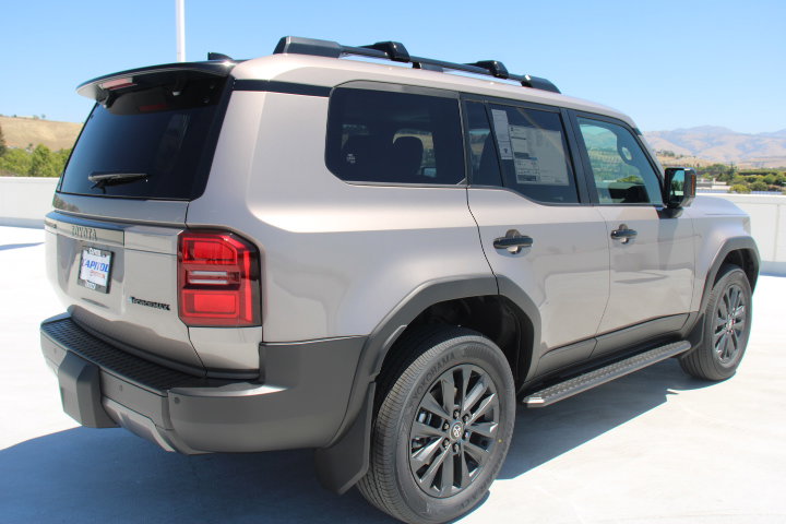 New 2027 Toyota Land Cruiser AWD/4WD image 3