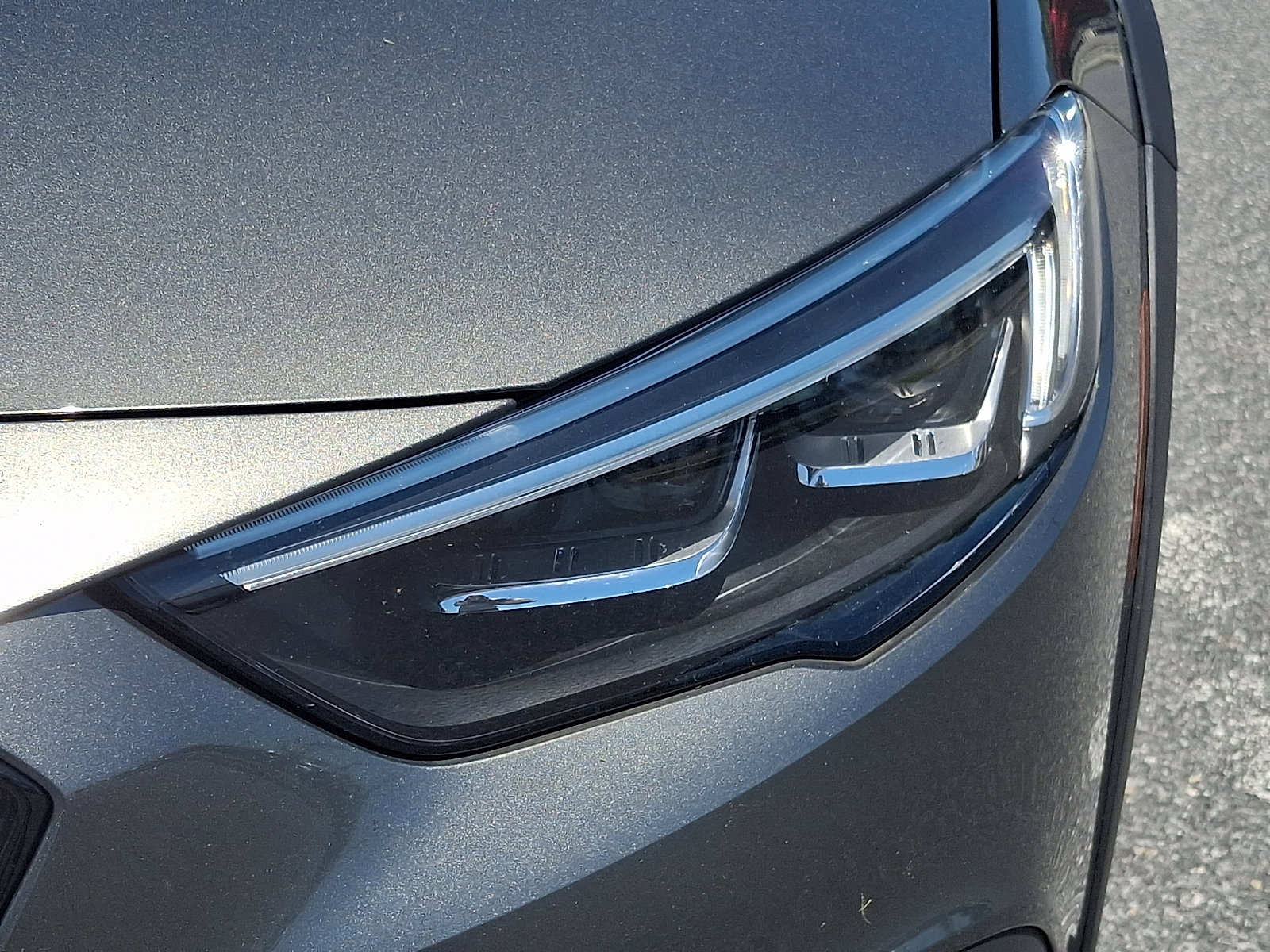 Used 2018 Buick Regal Essence w/ Driver Confidence Package #1 AWD/4WD image 7