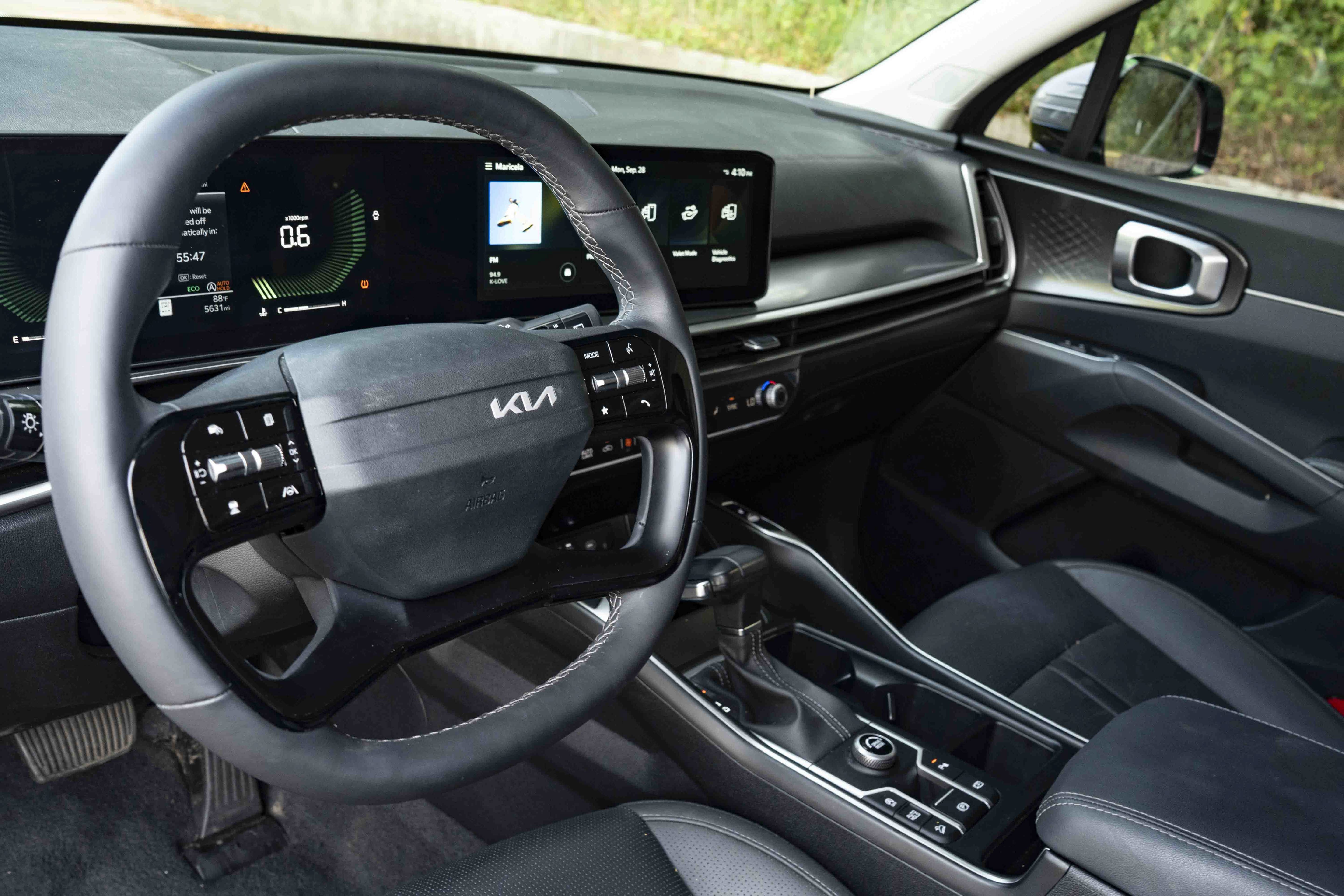 Used 2026 Kia Sorento S w/ S Panoramic Sunroof Package FWD image 16