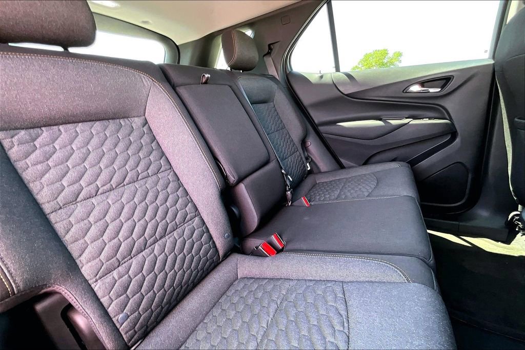 Used 2020 Chevrolet Equinox LT FWD image 25