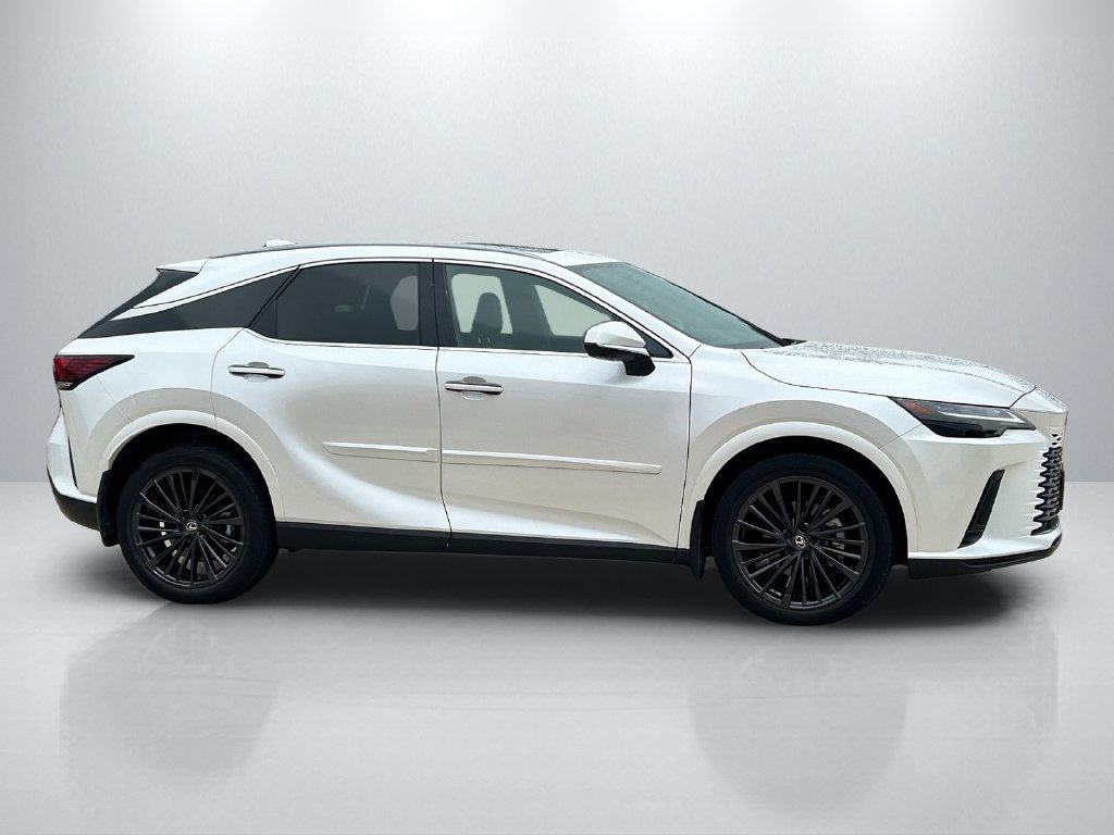 Used 2025 Lexus RX 350 Premium w/ Convenience Package FWD image 4