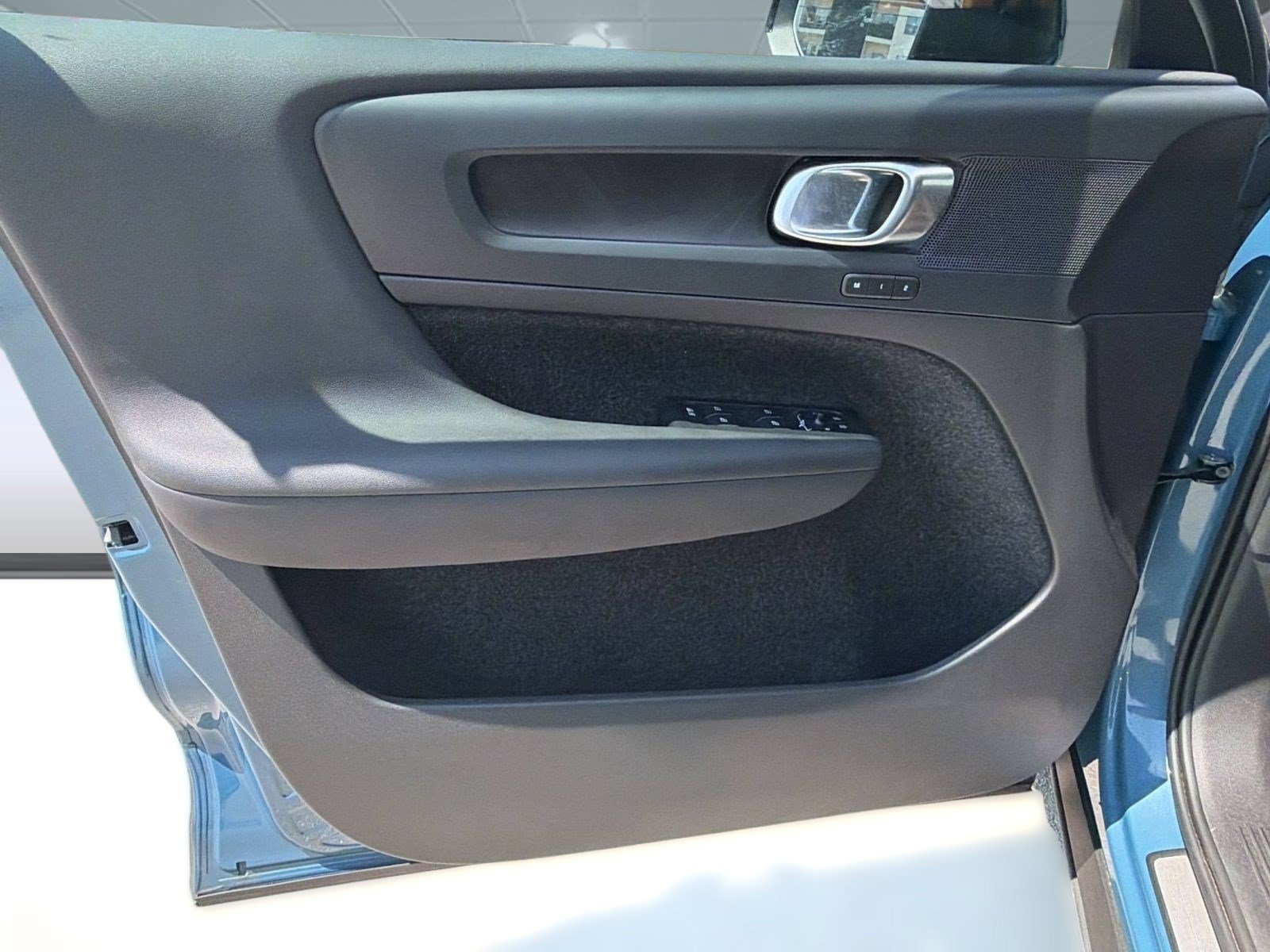 Certified 2023 Volvo C40 P8 Recharge Plus AWD/4WD image 13