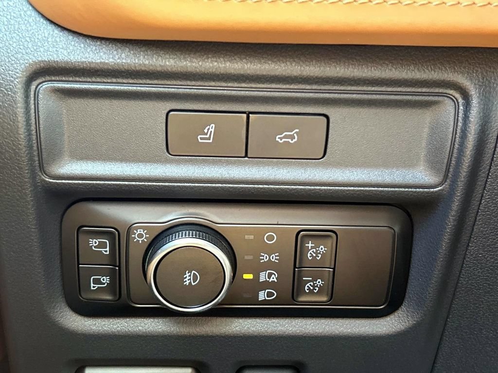 Used 2024 Ford Expedition Max Platinum AWD/4WD image 28