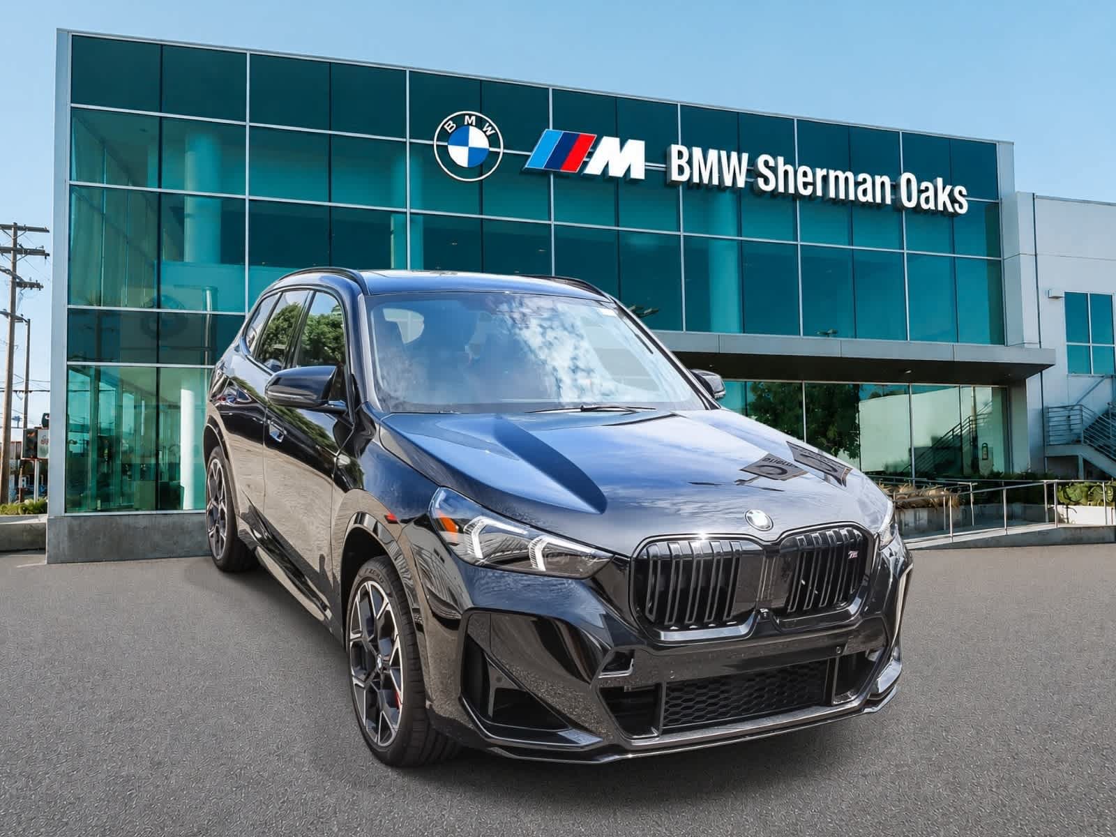 New 2026 BMW X1 M35i w/ Technology Package AWD/4WD image 3
