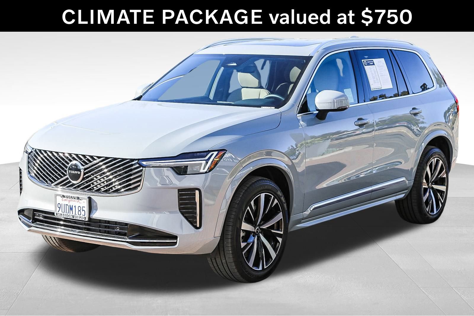 Certified 2025 Volvo XC90 B5 Core w/ Climate Package image 3