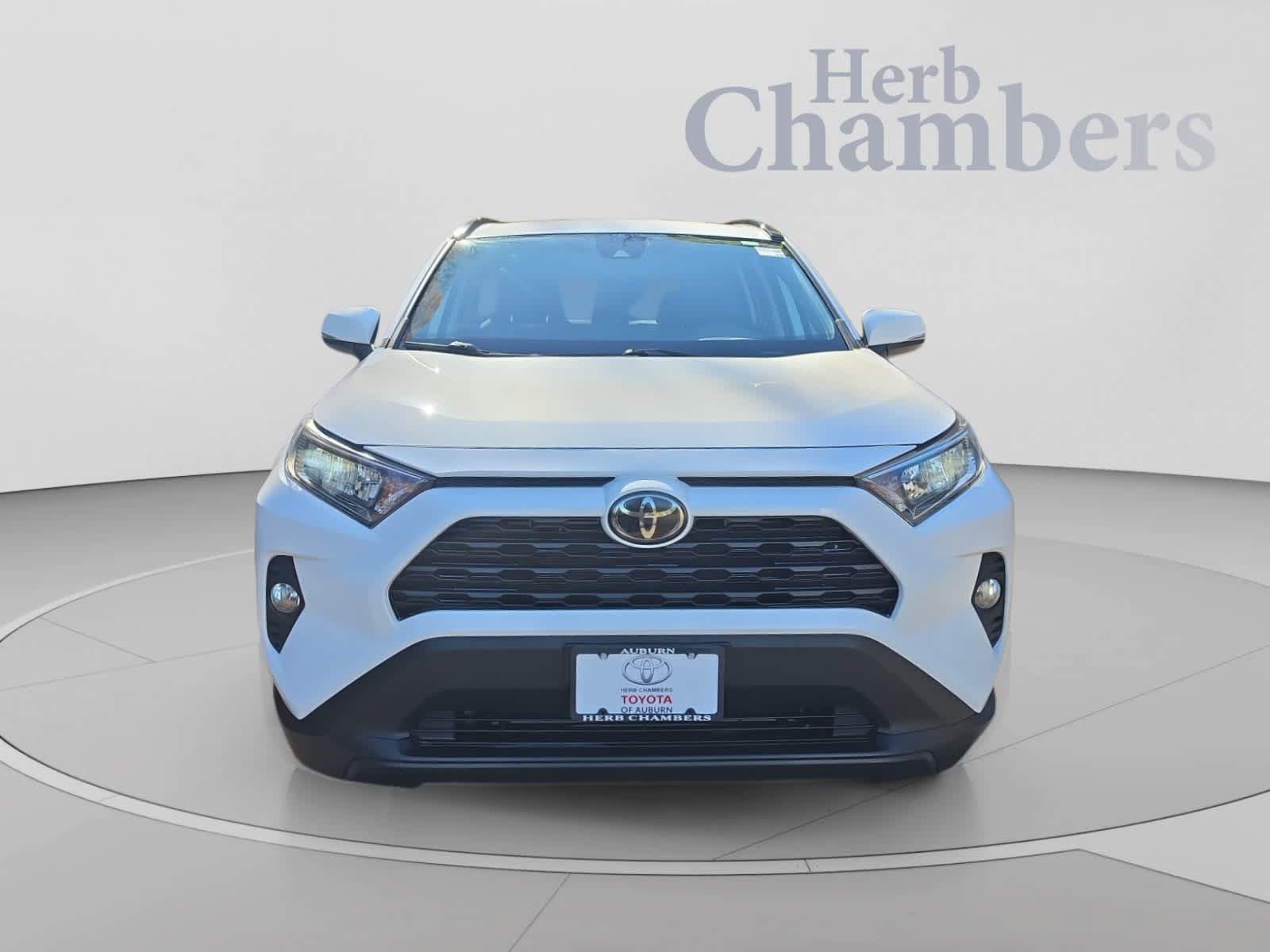 Used 2020 Toyota RAV4 XLE w/ All Weather Liner Package AWD/4WD image 2