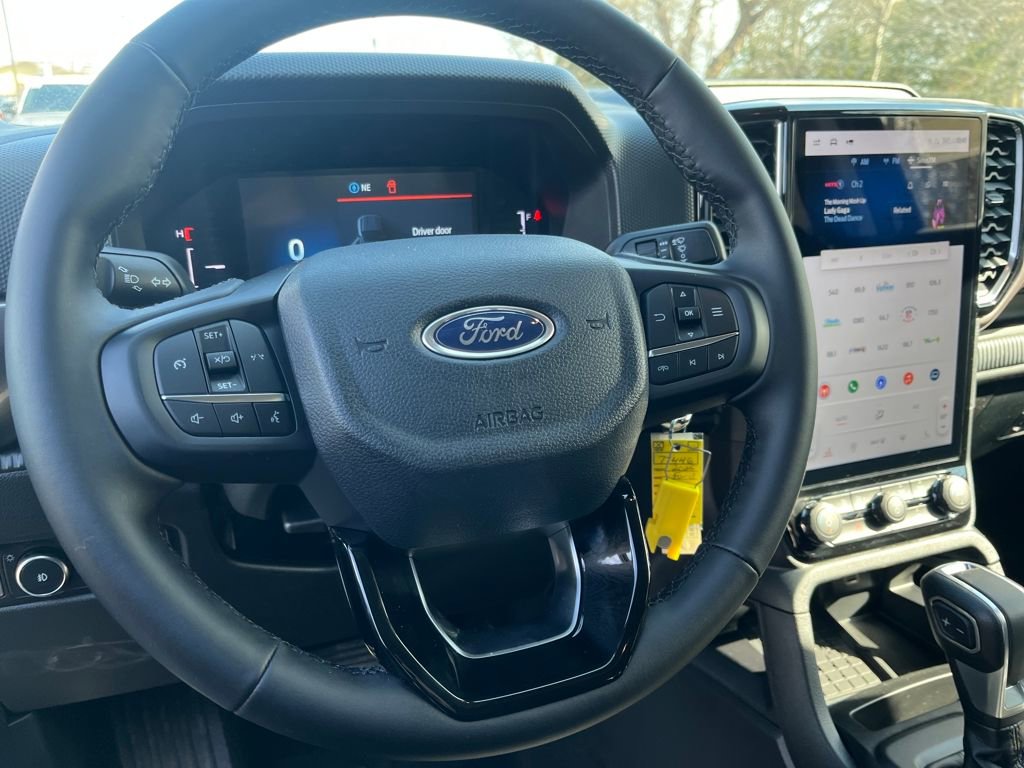 New 2025 Ford Ranger XLT w/ Equipment Group 301A High image 11