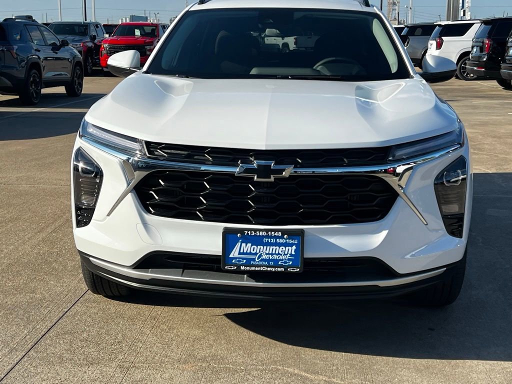 New 2026 Chevrolet Trax LT w/ Driver Confidence Package image 6