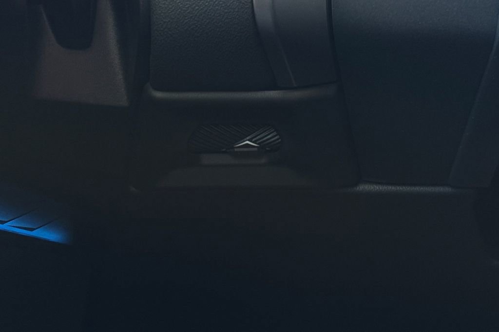 New 2025 BMW X3 M50 w/ Premium Package image 32