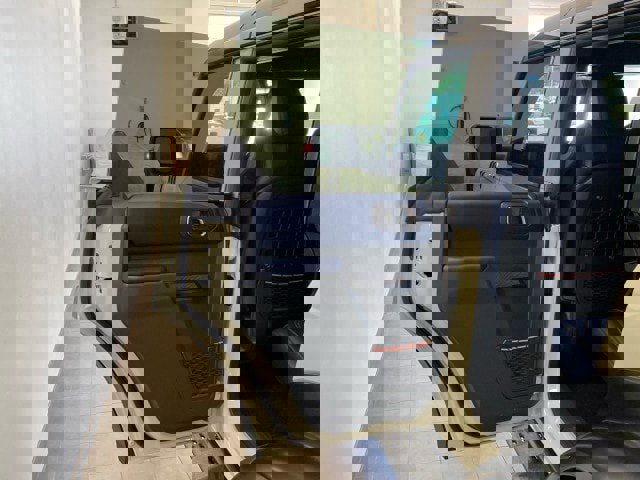 New 2025 Ford Bronco Raptor w/ Interior Carbon Fiber Pack image 15