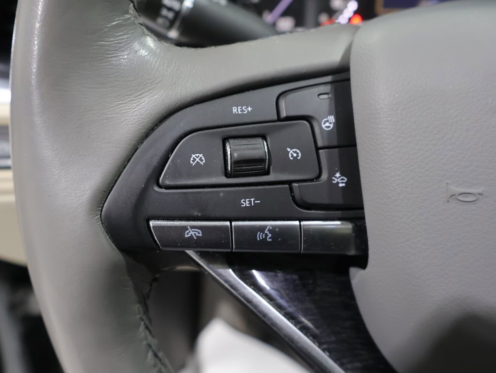 Used 2023 Cadillac XT6 Premium Luxury AWD/4WD image 39