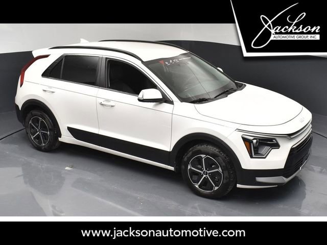 Used 2025 Kia Niro EX FWD image 1