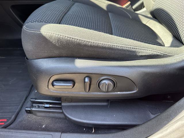 Certified 2021 GMC Acadia SLE w/ Driver Convenience Package FWD image 14