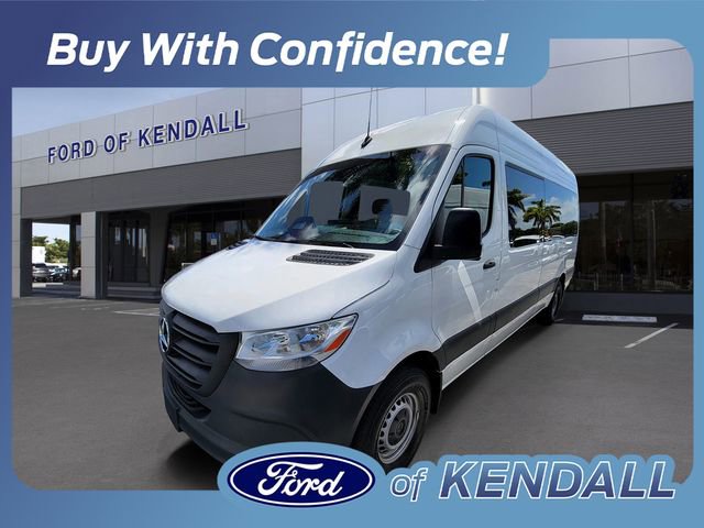 Used 2025 Mercedes-Benz Sprinter 2500 image 1