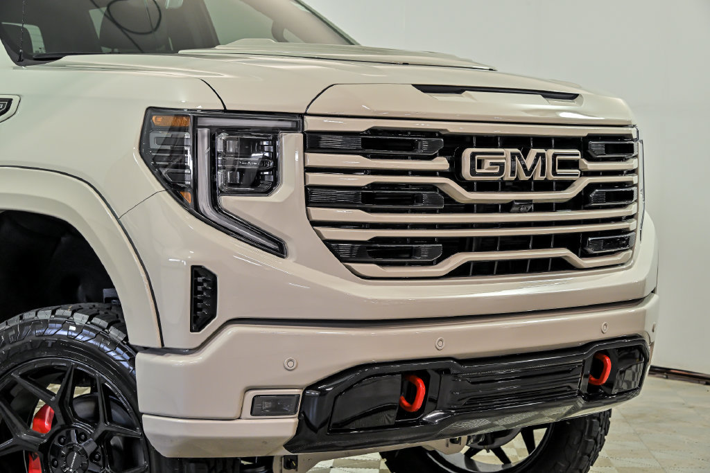 New 2026 GMC Sierra 1500 AT4 w/ Technology Package AWD/4WD image 2