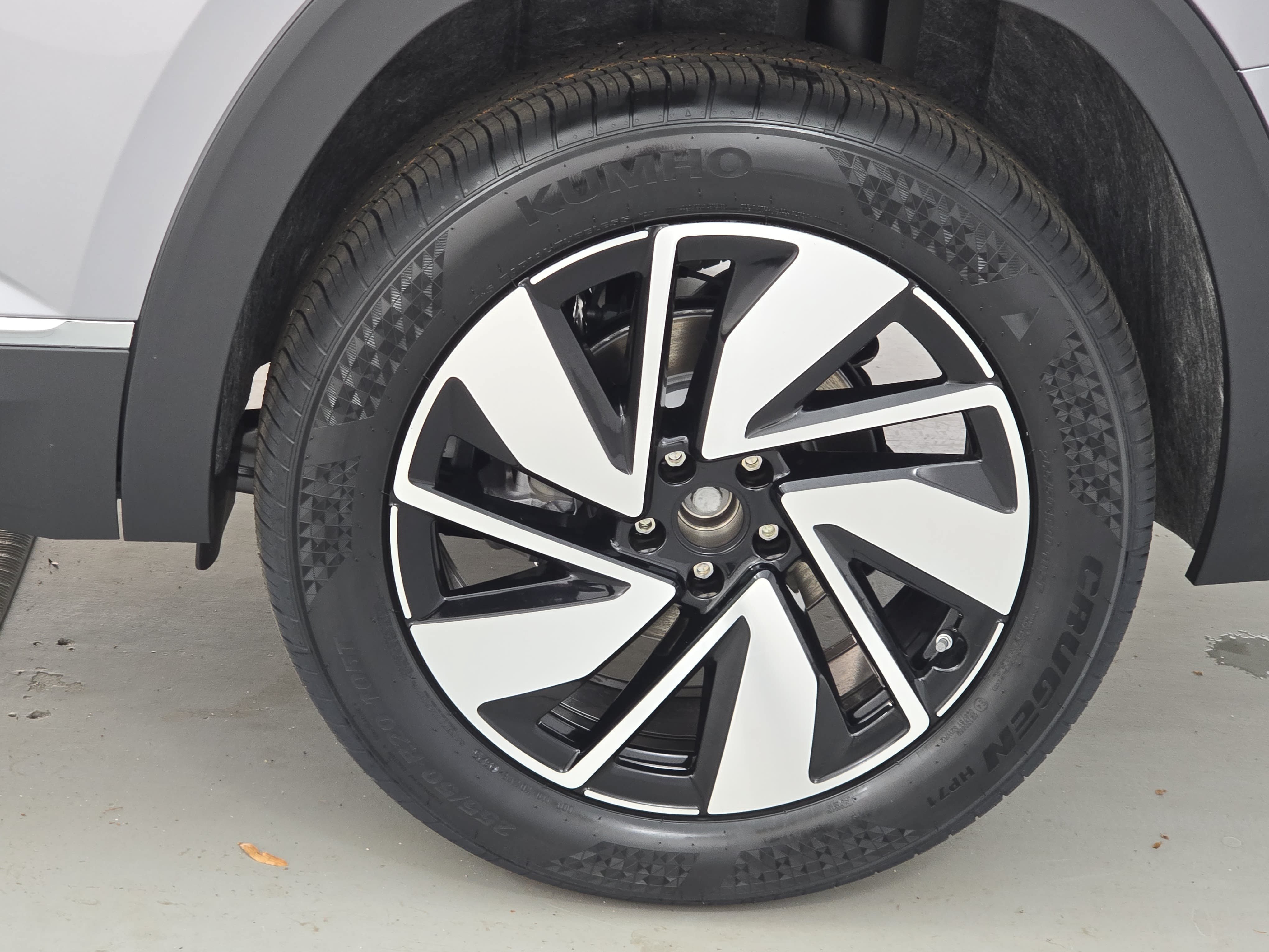 New 2026 Volkswagen Atlas SEL AWD/4WD image 35