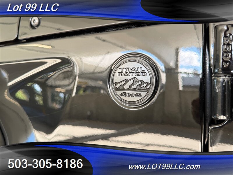Used 2022 Jeep Gladiator Sport AWD/4WD image 46