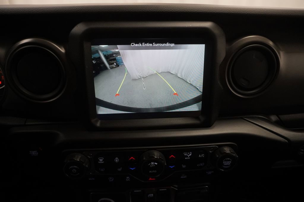 Used 2022 Jeep Wrangler Unlimited Sport image 32