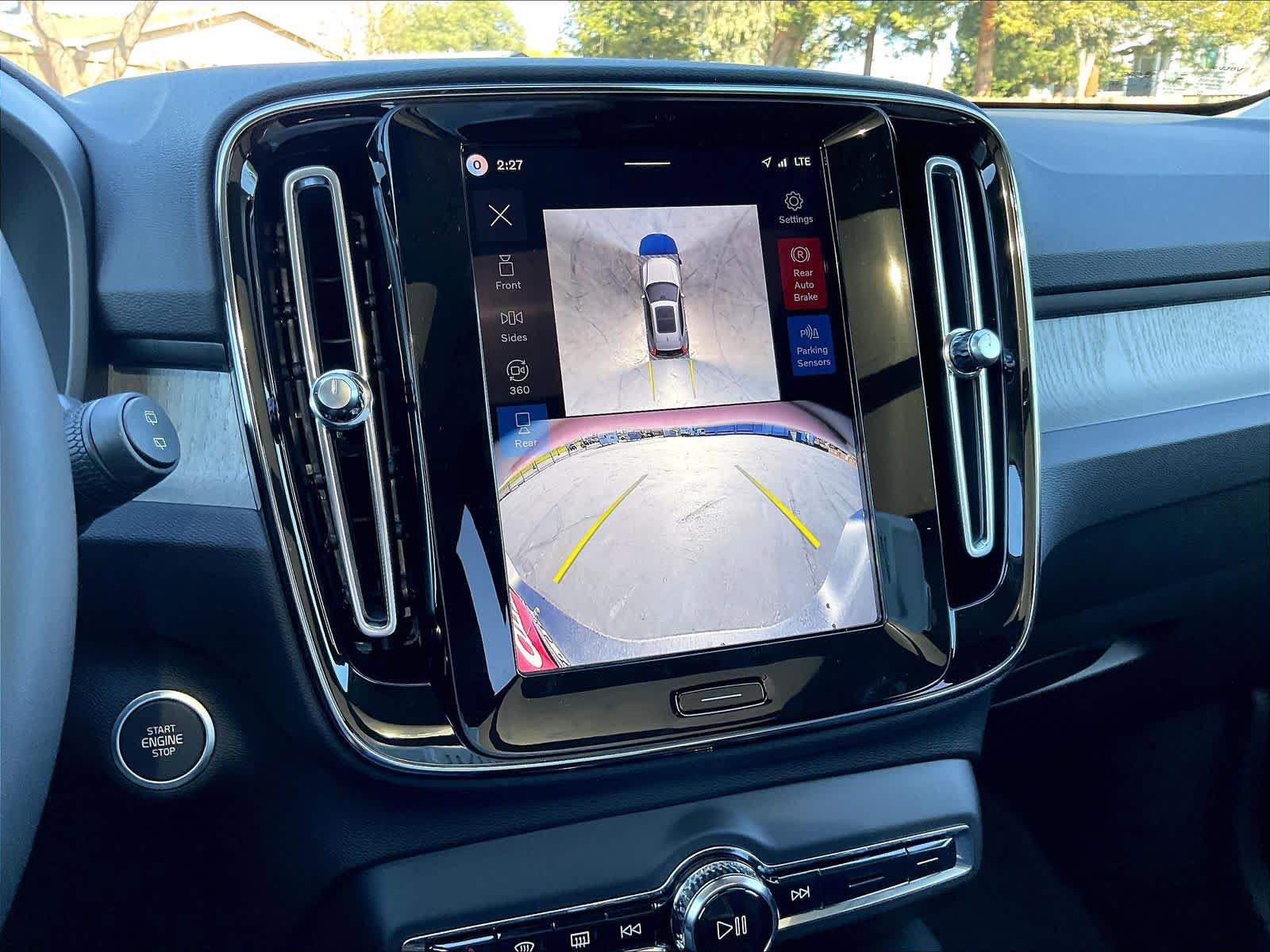 New 2026 Volvo XC40 B5 Plus w/ Protection Package Premier image 20