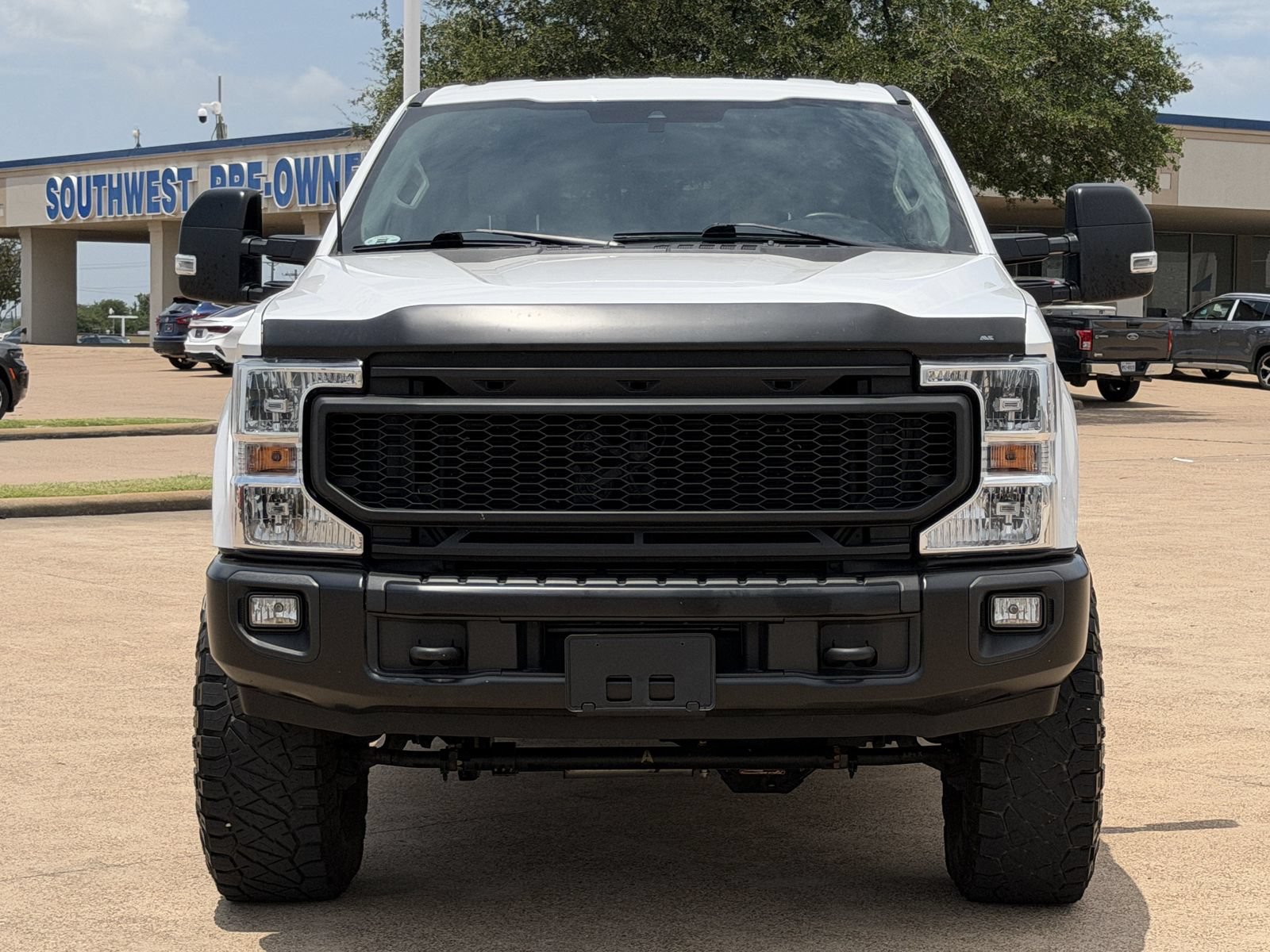 Used 2020 Ford F250 XLT w/ XLT Premium Package AWD/4WD image 9