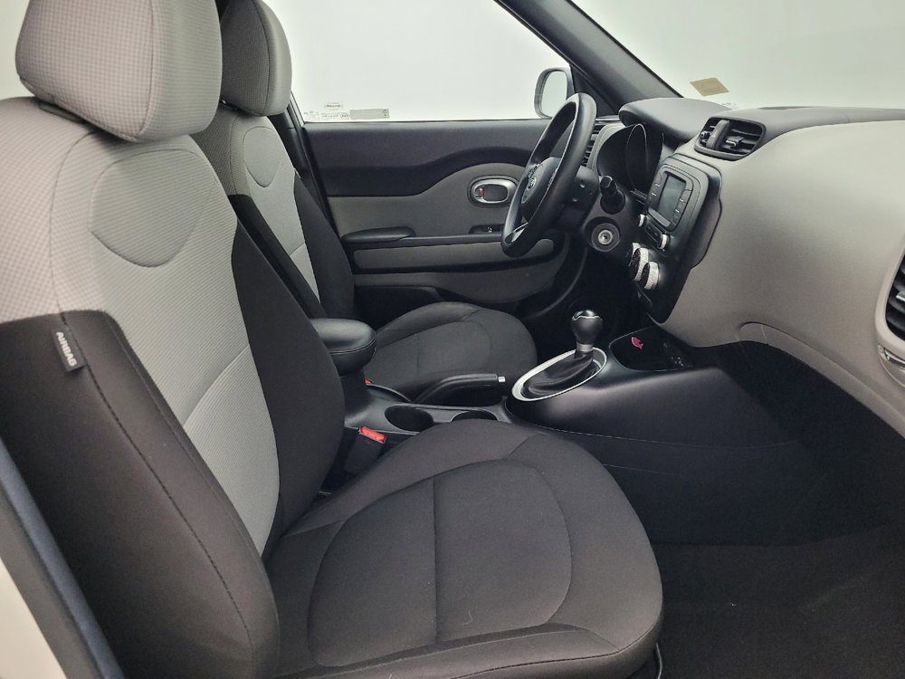 Used 2019 Kia Soul image 21
