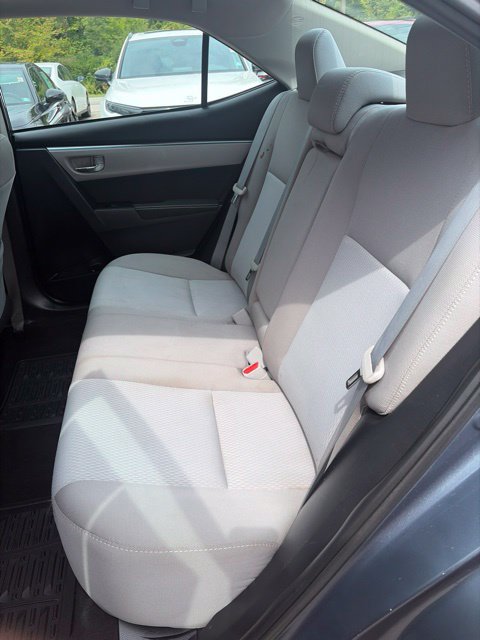 Used 2016 Toyota Corolla LE FWD image 11