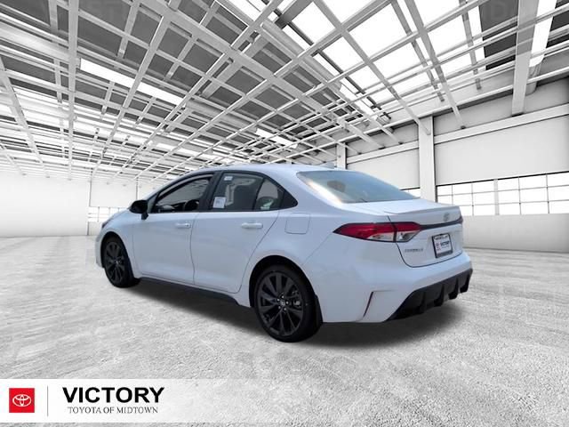 Used 2026 Toyota Corolla SE w/ SE Premium Package FWD image 5