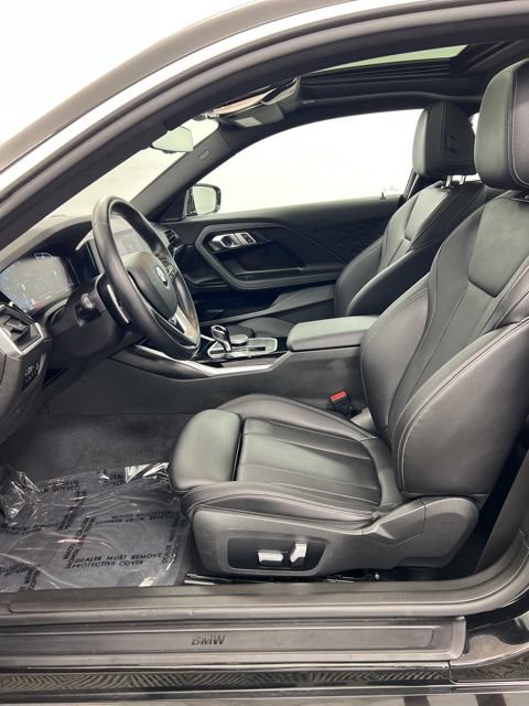 Used 2022 BMW 230i Coupe w/ Premium Package 2 RWD image 14