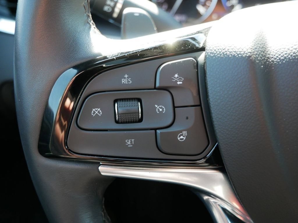 Used 2023 Buick Enclave Premium w/ Experience Buick Package AWD/4WD image 33