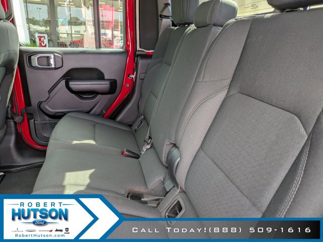 Used 2021 Jeep Gladiator Sport image 10