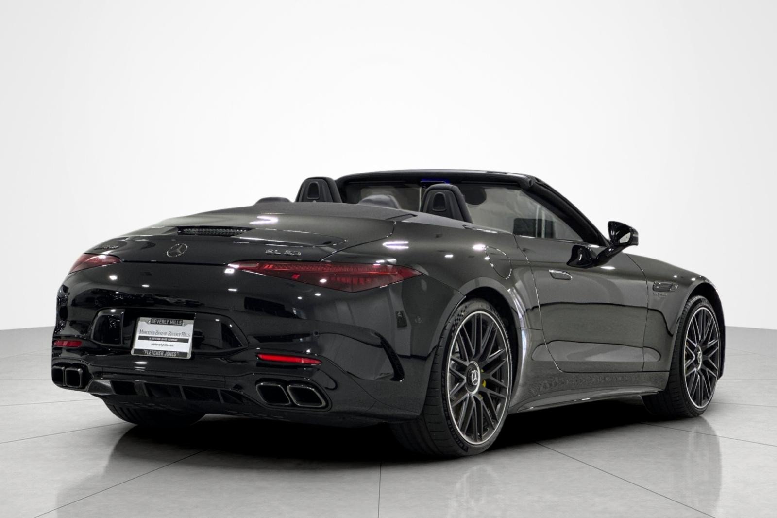 New 2025 Mercedes-Benz SL 63 AMG 4MATIC image 5
