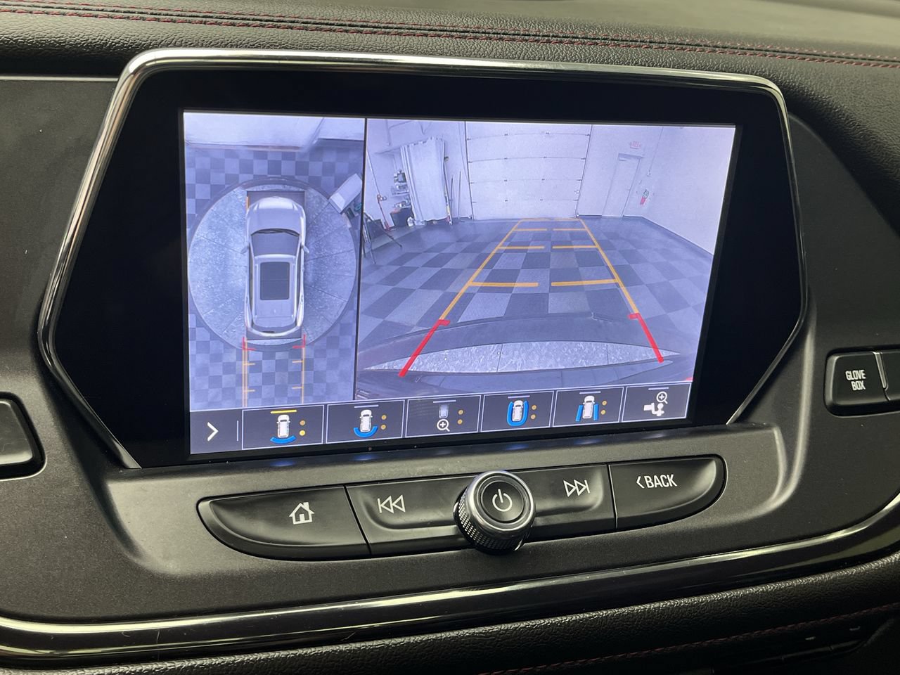Used 2019 Chevrolet Blazer RS AWD/4WD image 6