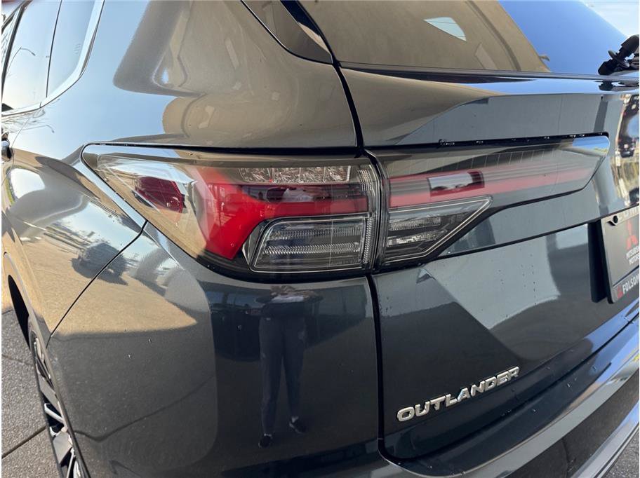 New 2026 Mitsubishi Outlander SEL FWD image 25