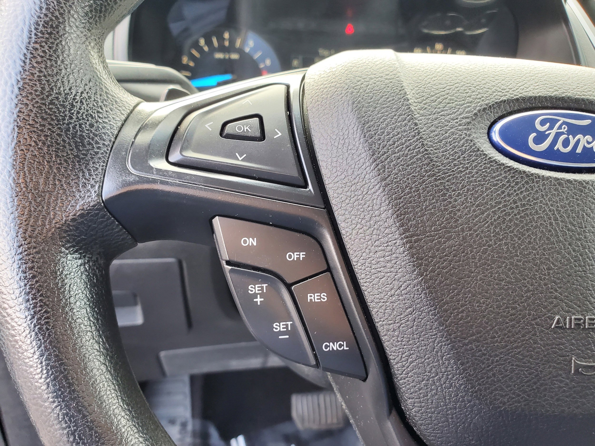 Used 2016 Ford Edge SE image 15