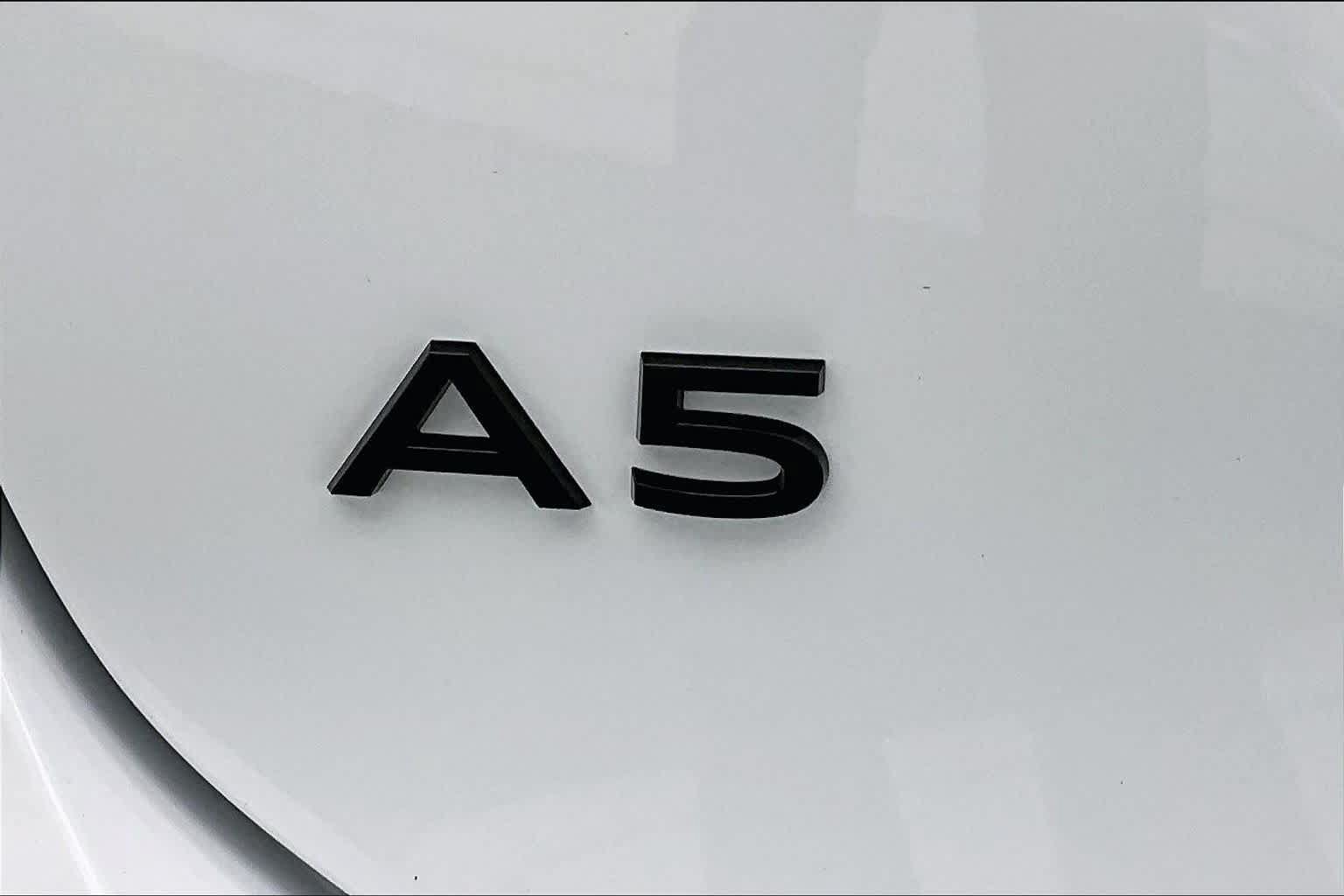 Certified 2025 Audi A5 2.0T Premium Plus w/ Premium Plus AWD/4WD image 33