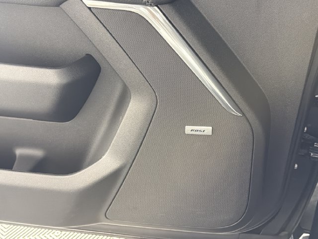 Used 2022 GMC Yukon Denali RWD image 13