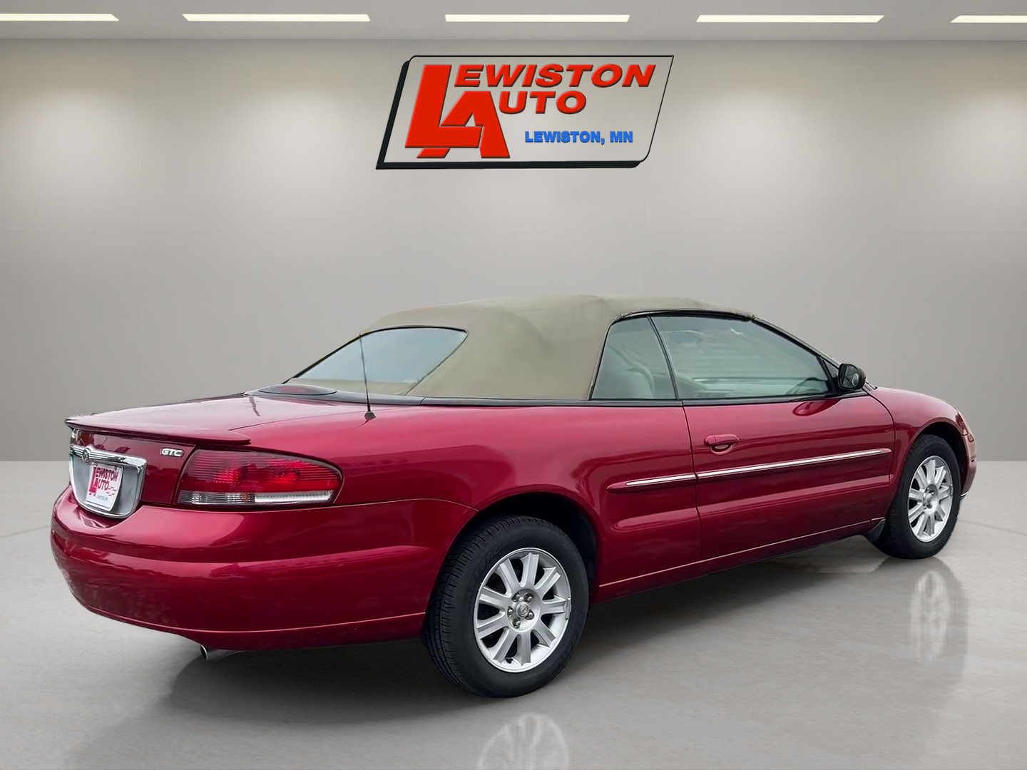 Used 2002 Chrysler Sebring GTC FWD image 5