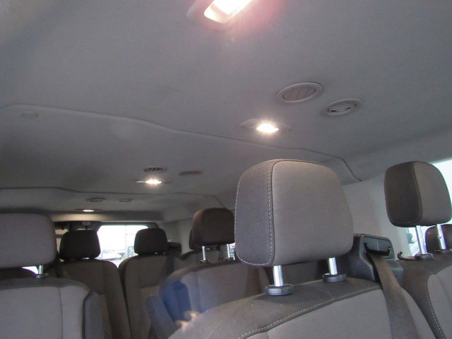 Used 2023 Ford Transit 350 XLT image 23