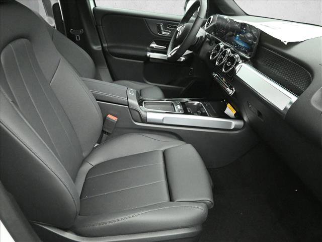 New 2026 Mercedes-Benz GLB 250 4MATIC image 25