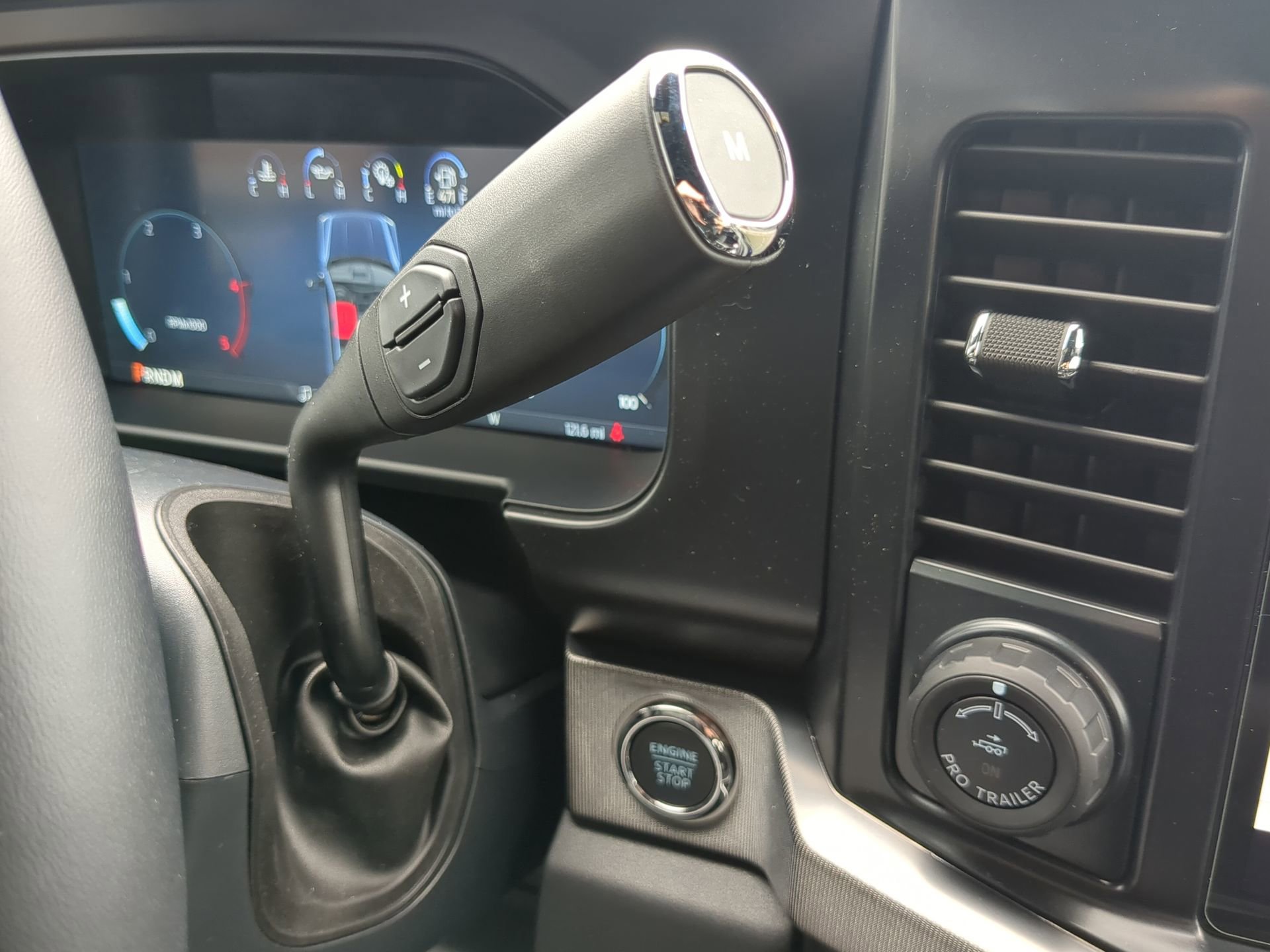 New 2026 Ford F250 Platinum w/ Tremor Off-Road Package image 60