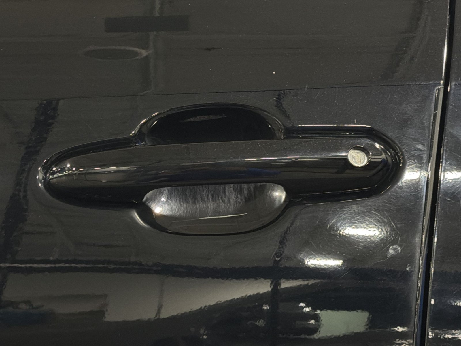 Used 2023 Toyota RAV4 LE AWD/4WD image 16