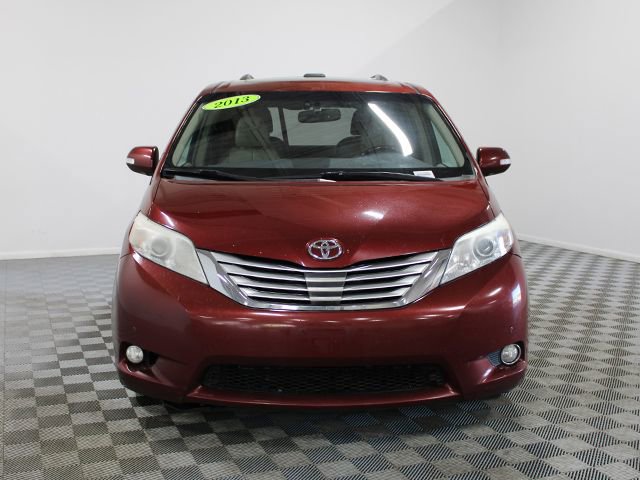 Used 2013 Toyota Sienna Limited w/ Premium Pkg FWD image 9
