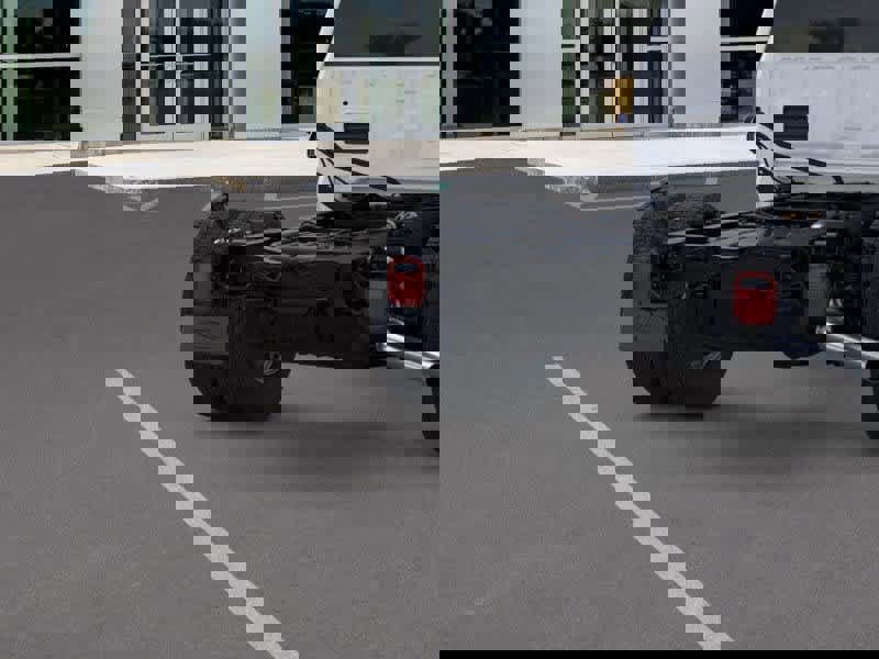 New 2026 Ford F550 image 21