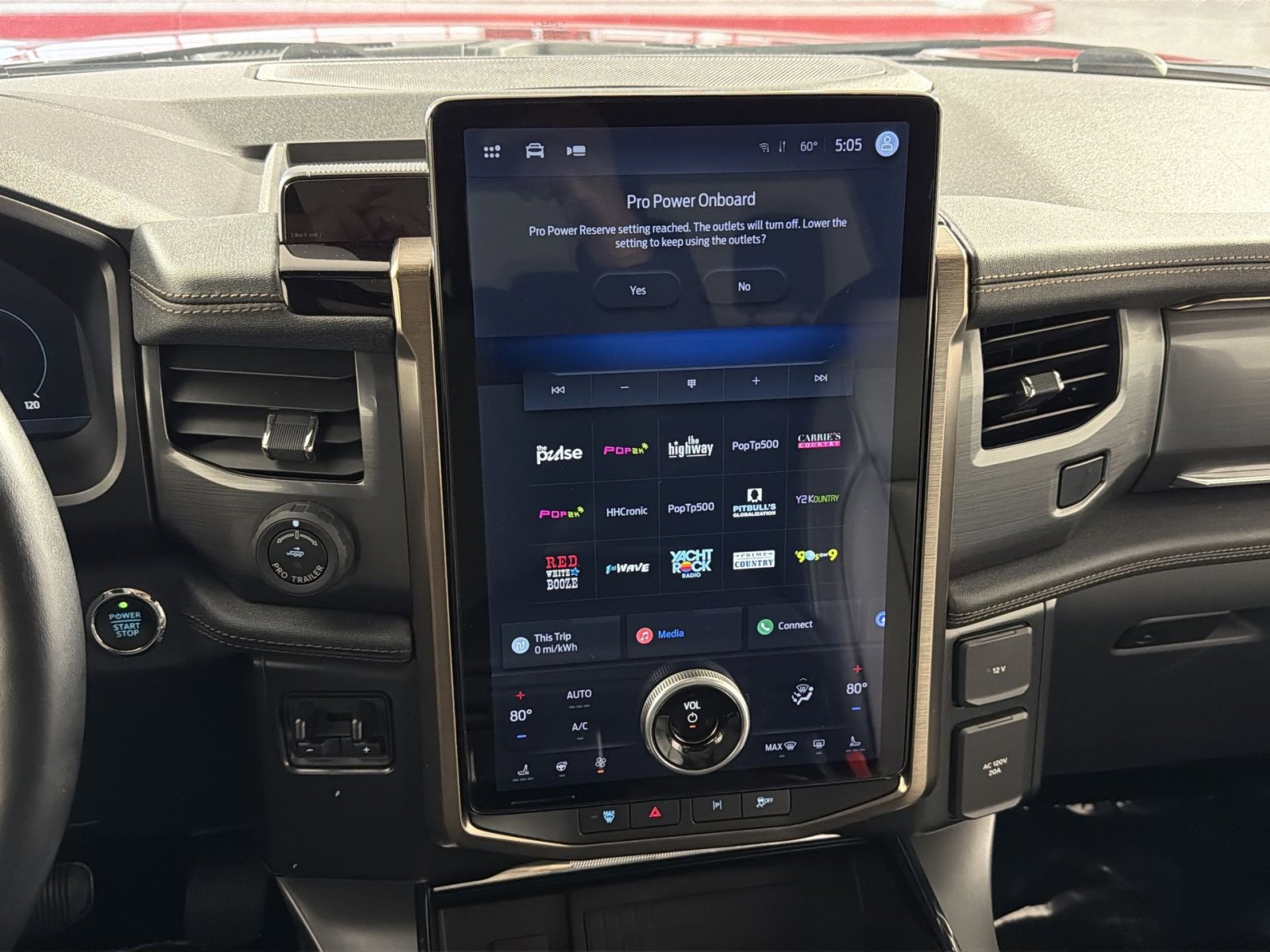 Used 2022 Ford F150 Lightning Lariat w/ Equipment Group 511A High image 18