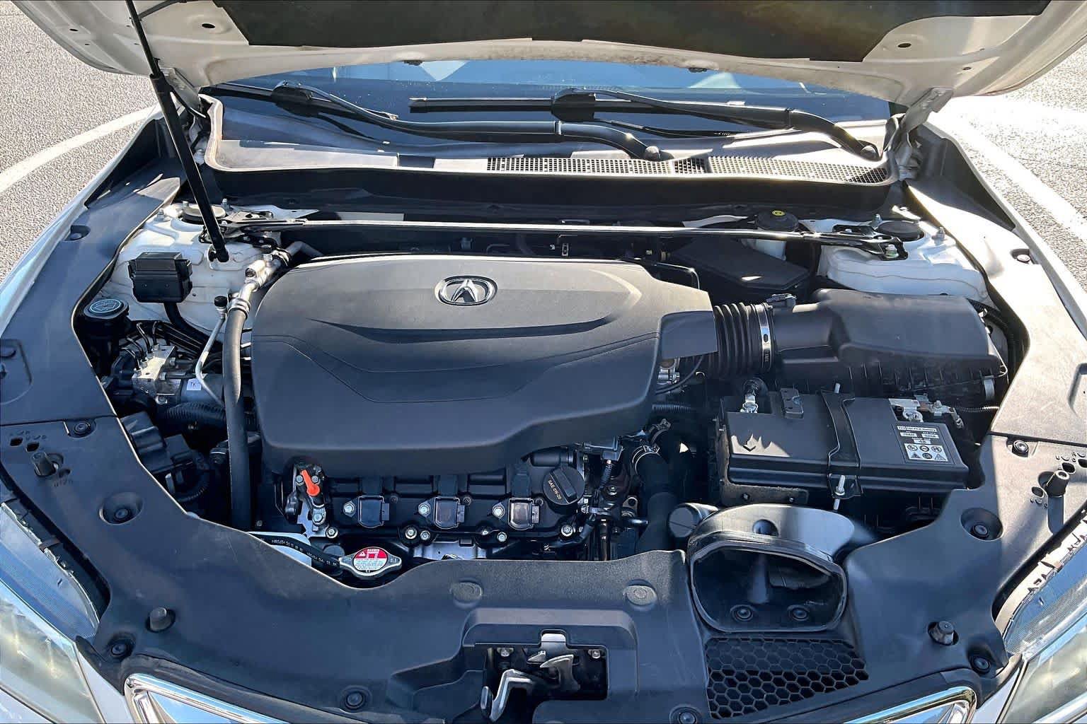 Used 2016 Acura TLX w/ Technology Package FWD image 32